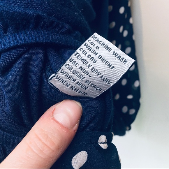 5/$25 S Line Navy Blousy Top - Picture 4 of 5